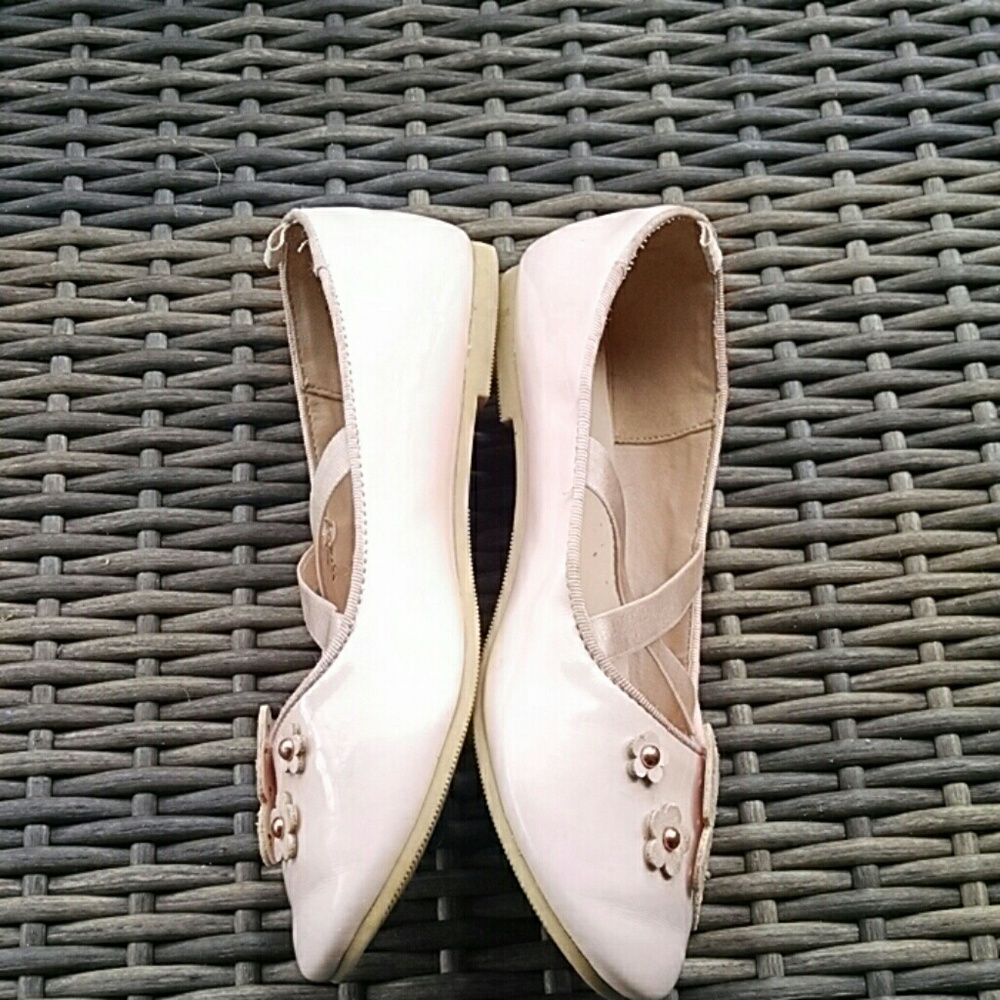 Pink shoes - Picture 3 of 3